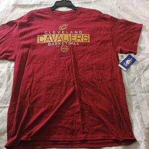 Cleveland Cavaliers Basketball T-Shirt - Red
